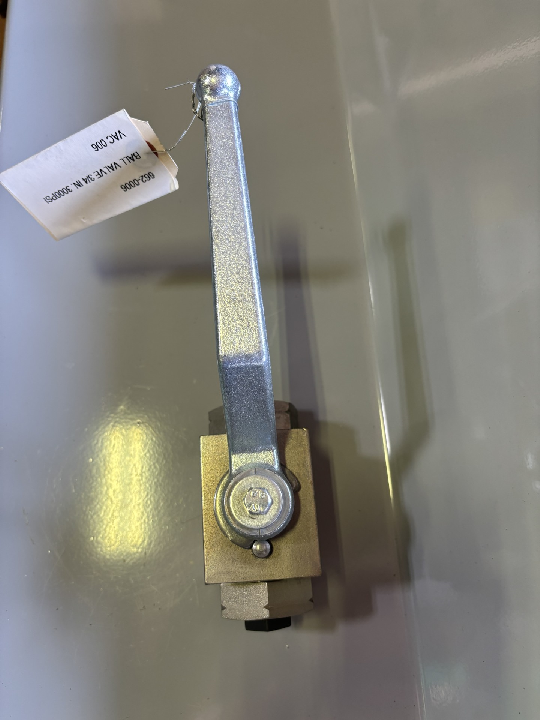 BALL VALVE 3/4" 3000 PSI