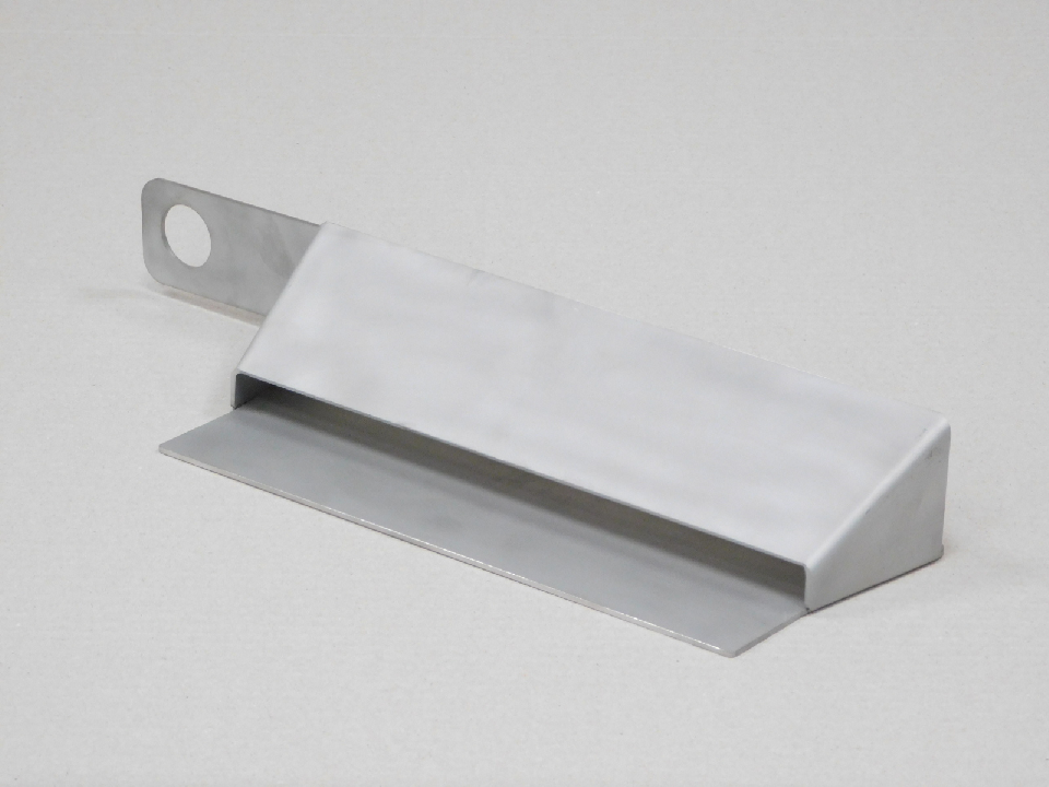 BRACKET, Inside Door Curbside - Lower (69662)