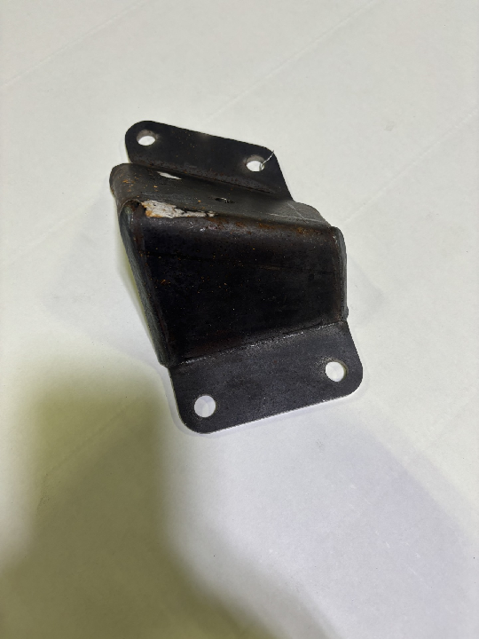 BRACKET, Front - L.S. (Steel) (83303)