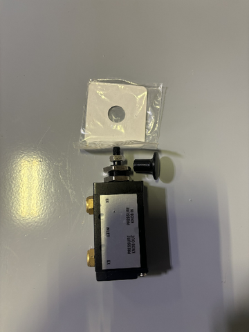 2-position Detented 4-Way Valve