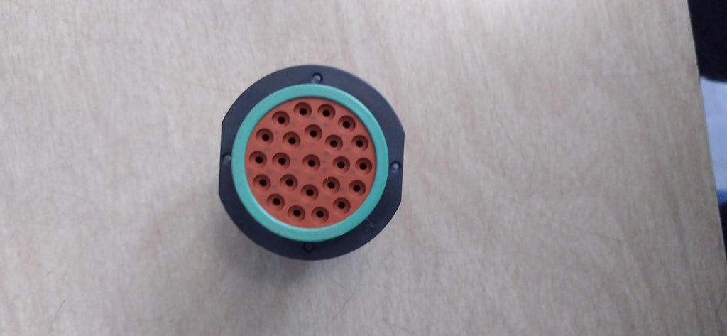 CONNECTOR - Male Bulkhead - Harness (ELC04502)