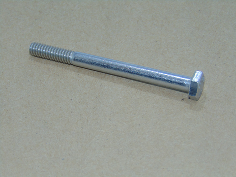 CAPSCREW (QUB02430)