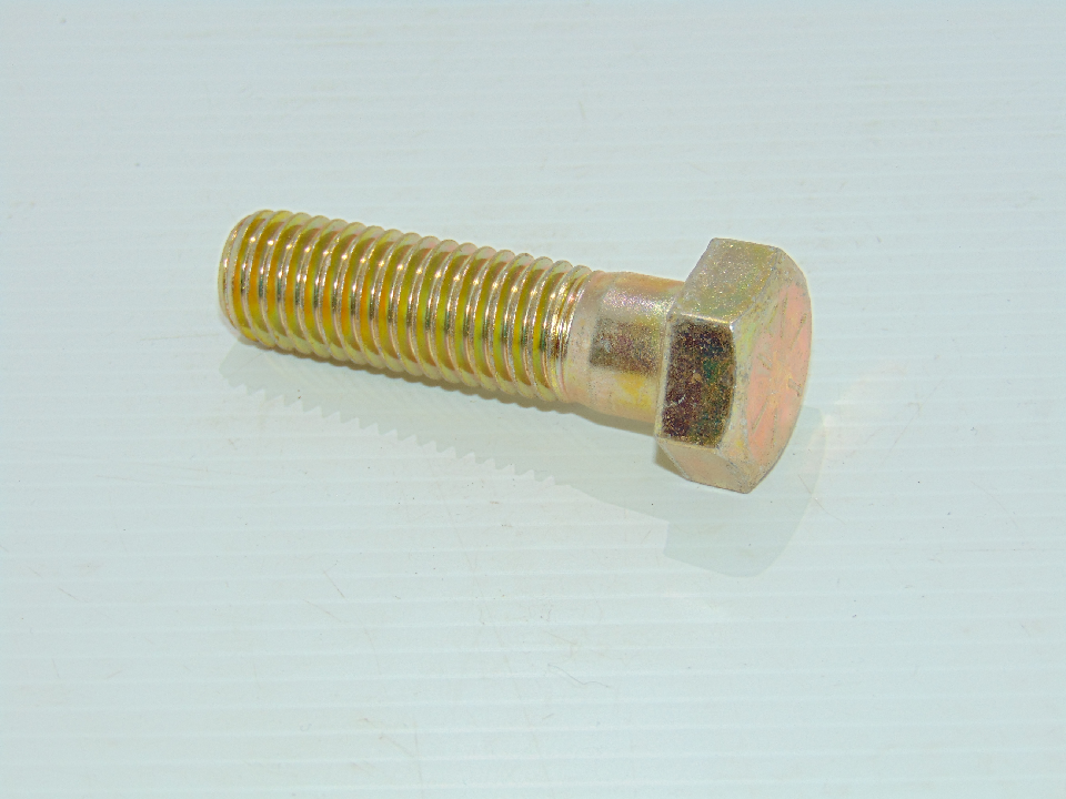 CAPSCREW (QUB05251)