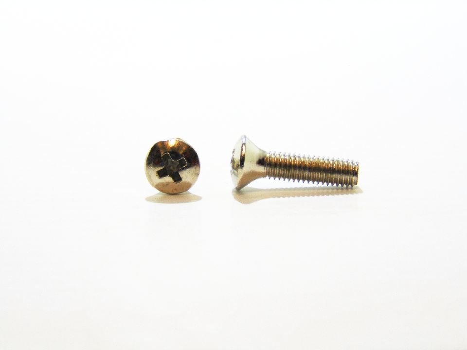 CAPSCREW, Flat Head (QUV00735)