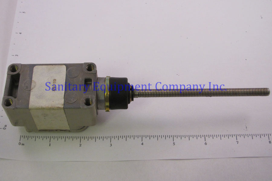 IILLUSTRATIVE IMAGE OF CIRCUIT LEVER SWITCH 2